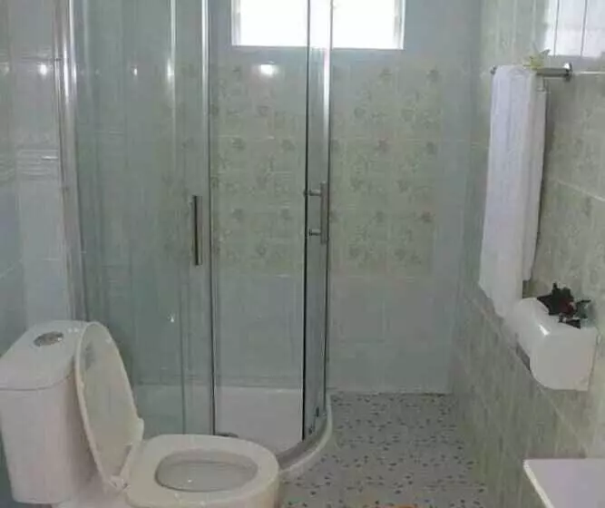 هتل Paradise First