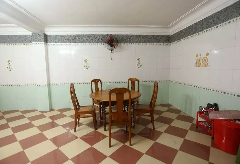 هتل Ha Giang Riverside Homestay