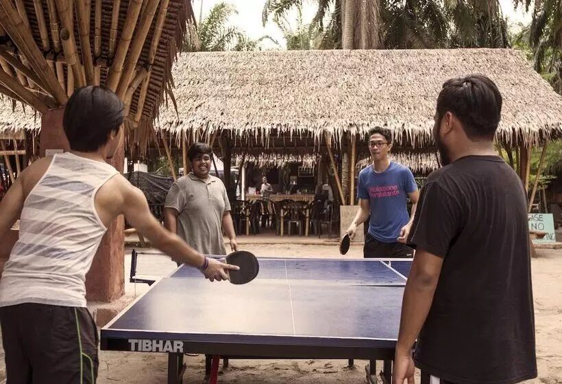 Hotelli Tadom Hill Resorts