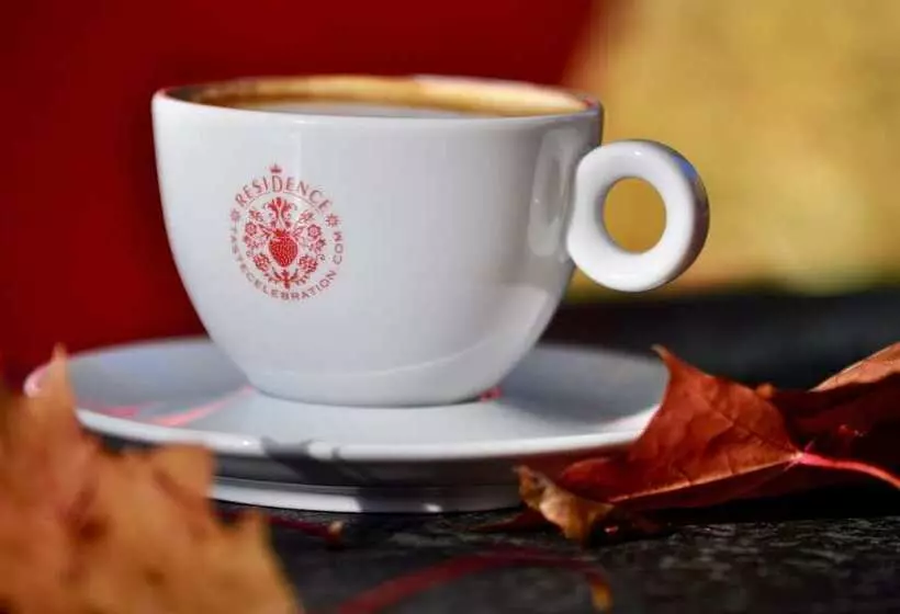 Hotelli Tastecelebration Residence