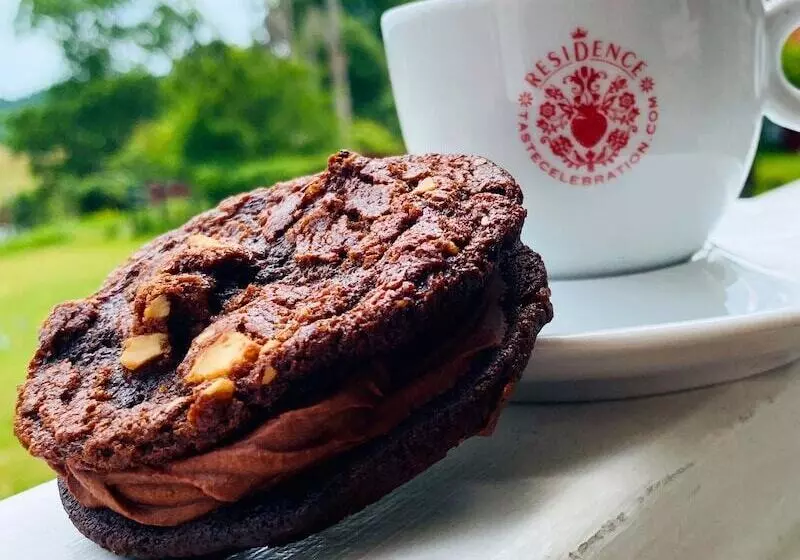 Hotelli Tastecelebration Residence