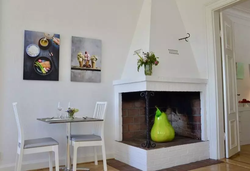 Hotelli Tastecelebration Residence