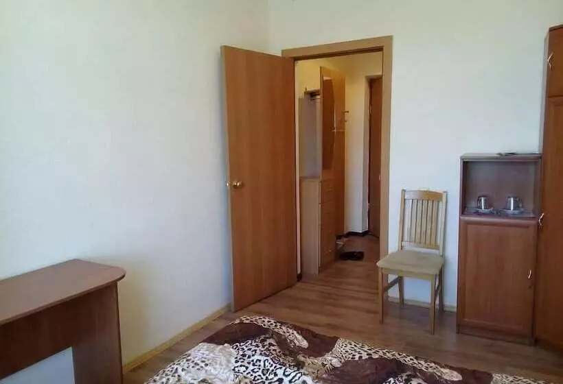 Hotelli Transagenstvo I K