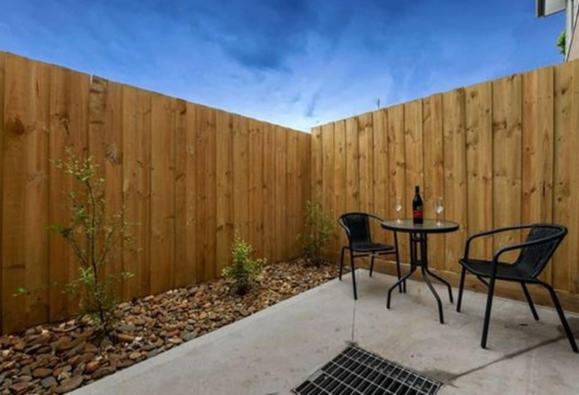 Melbourne Airport Motel