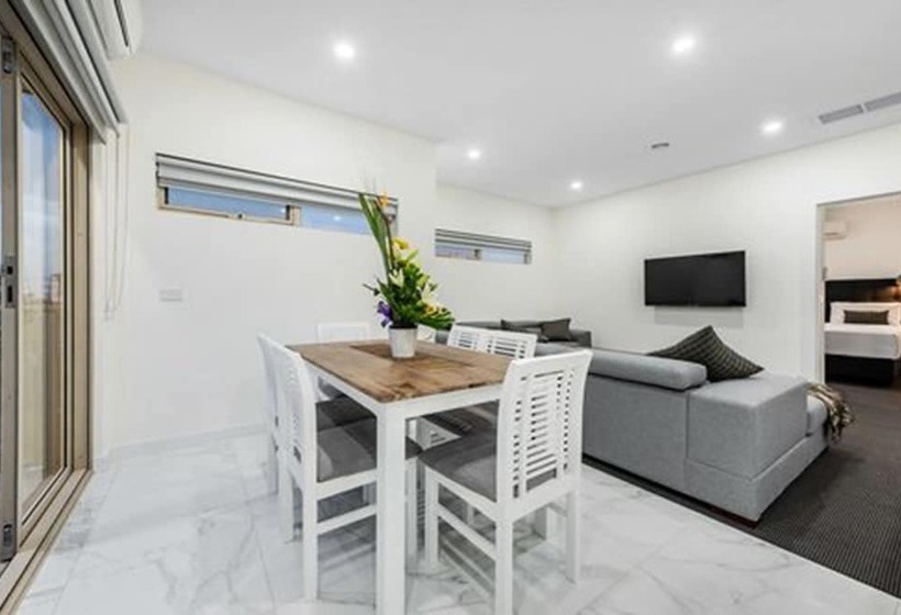 Melbourne Airport Motel