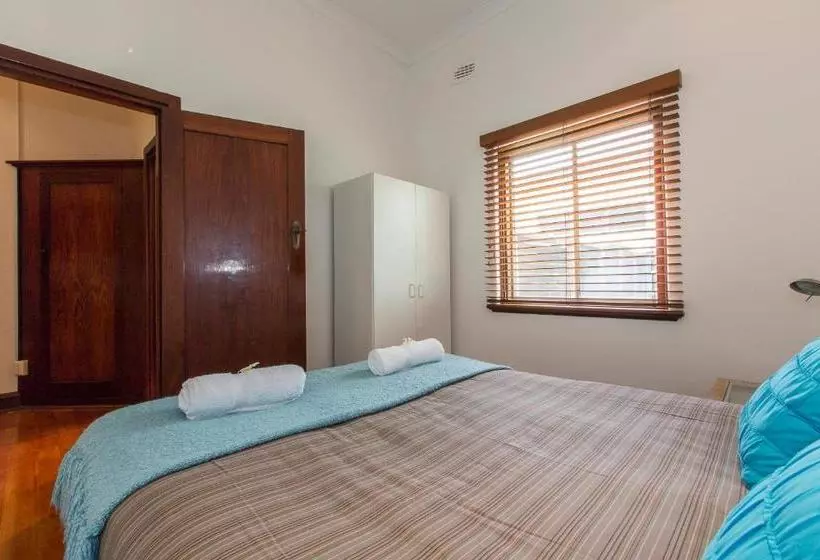 North Cottesloe Cottage