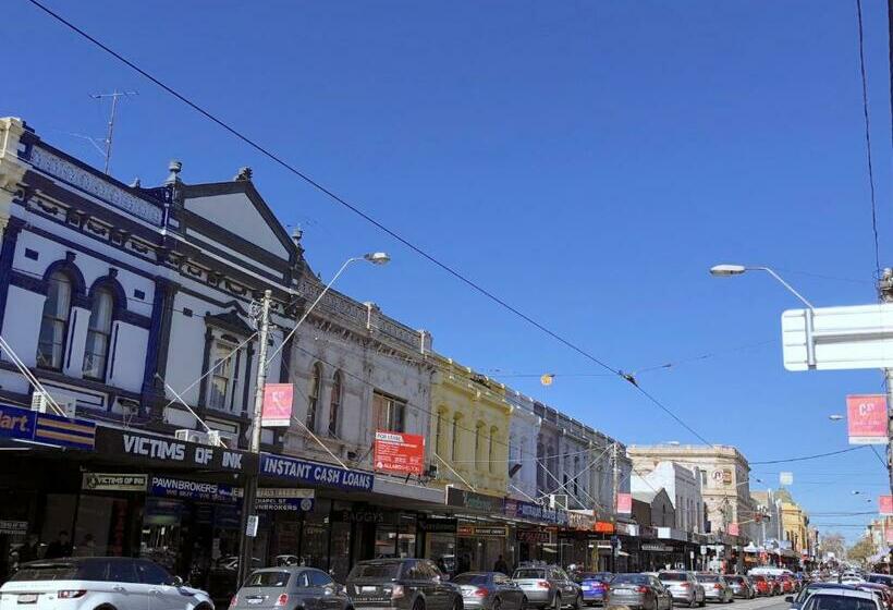 Pride Manor South Yarra