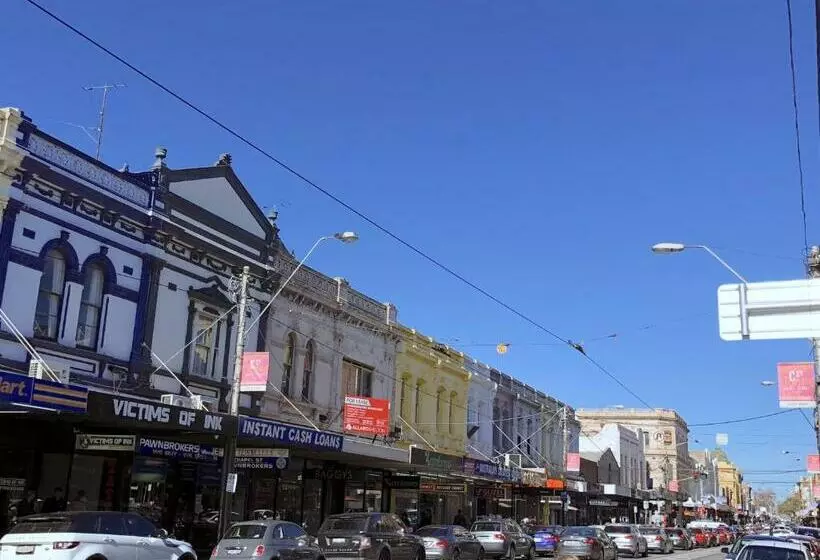 Pride Manor South Yarra