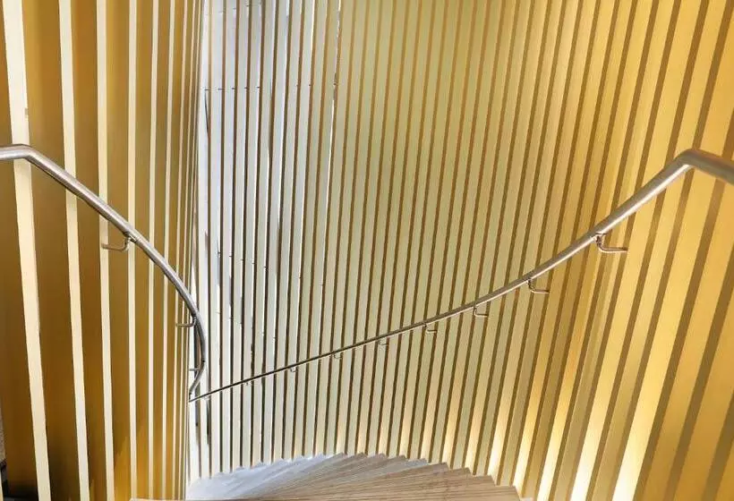 Pride Manor South Yarra