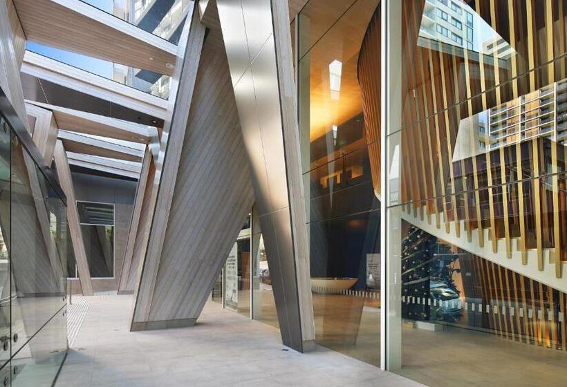 Pride Manor South Yarra