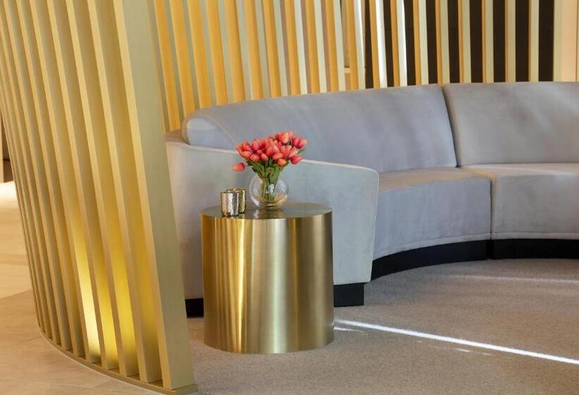 Pride Manor South Yarra