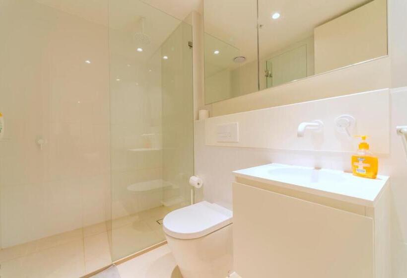 Pride Manor South Yarra