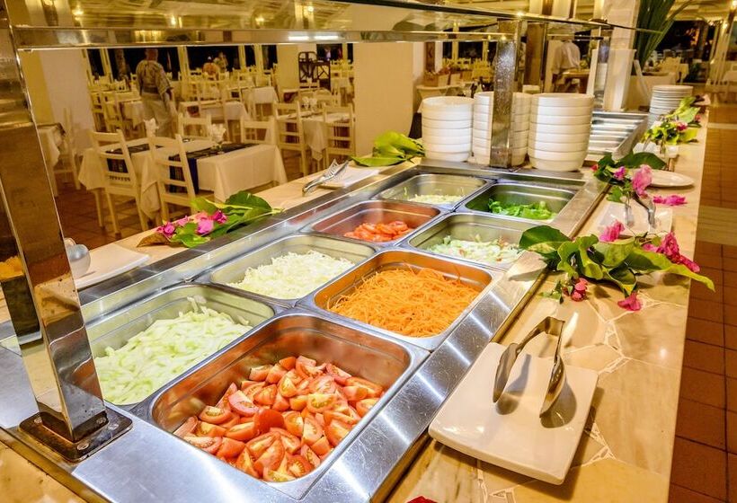 Andilana Beach Resort