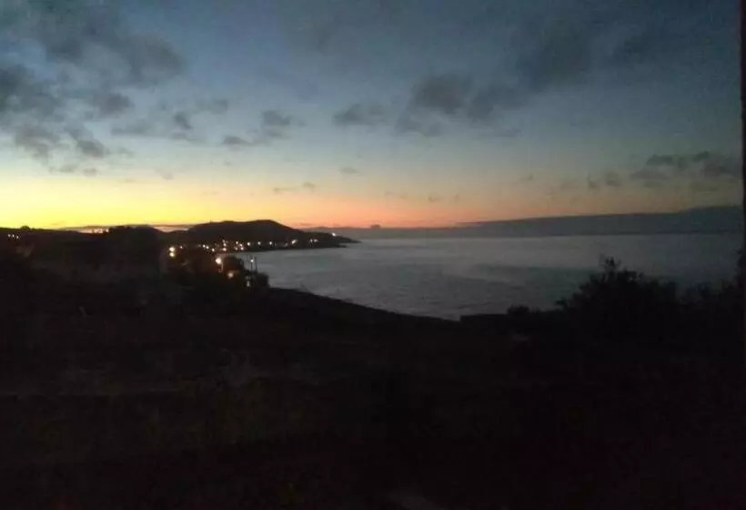 Aamiaismajoitus (B&B) Alluar Lodge