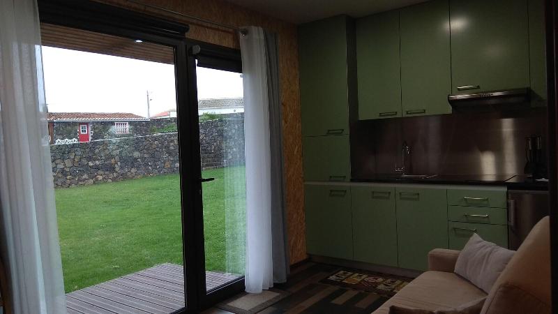 تختخواب و صبحانه Alluar Lodge