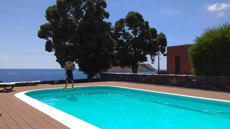 Aamiaismajoitus (B&B) Alluar Lodge