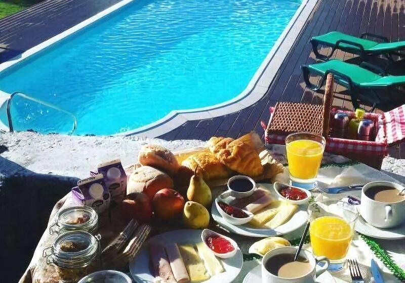 تختخواب و صبحانه Alluar Lodge