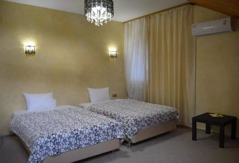 ホテル Comfort-place