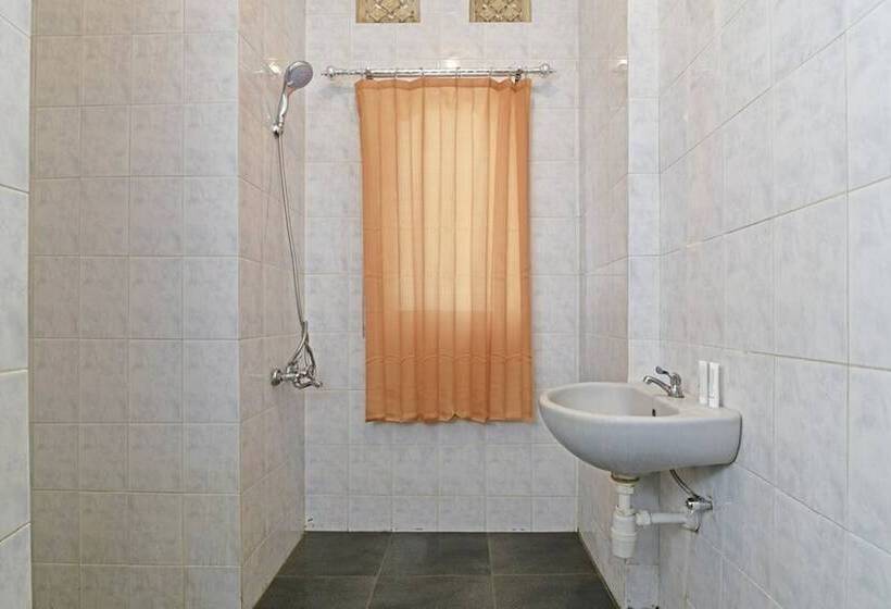 Отель Cozy Residence Wedasari Bali