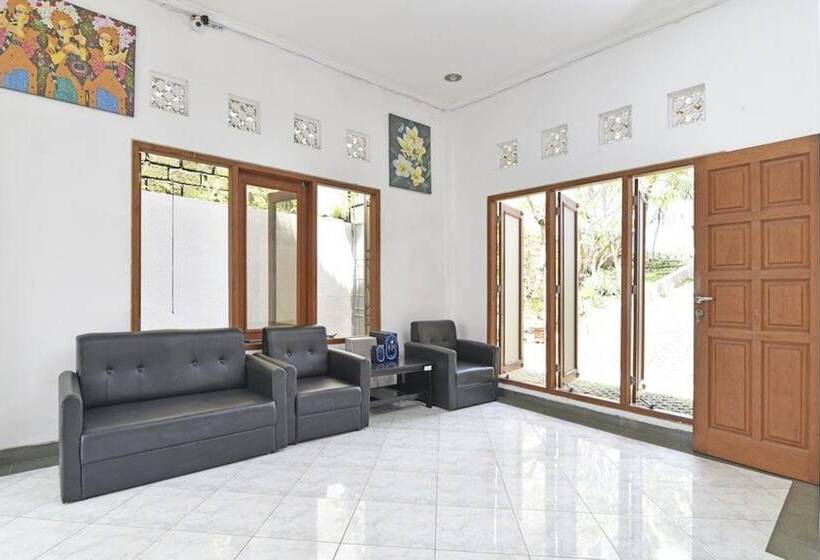Отель Cozy Residence Wedasari Bali