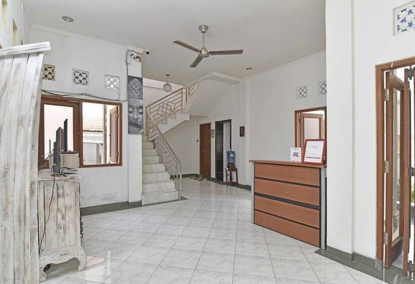 Отель Cozy Residence Wedasari Bali