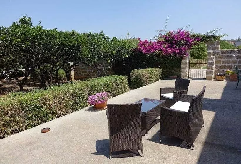 Hotelli Masseria Carignani