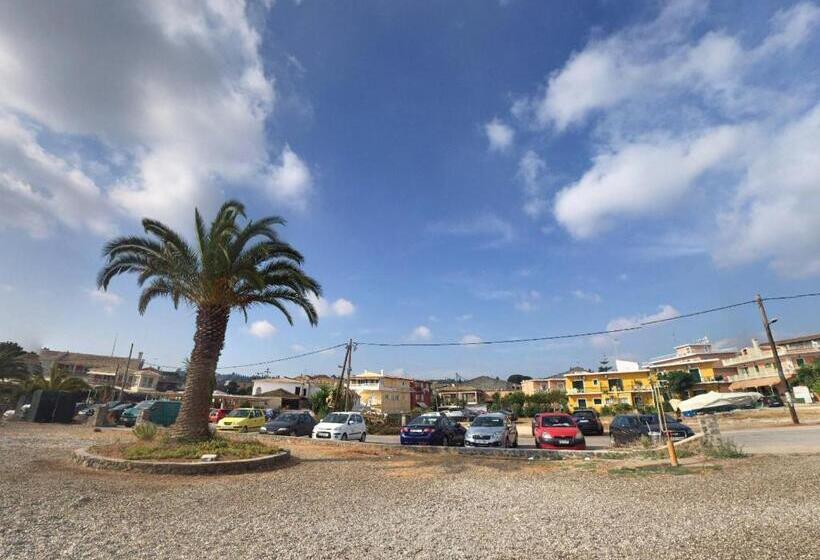 בית מלון כפרי Omirico