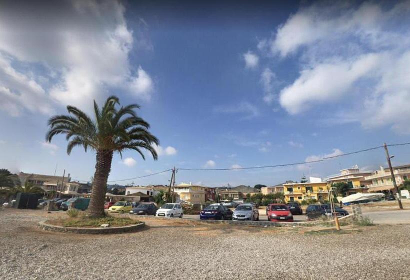 בית מלון כפרי Omirico