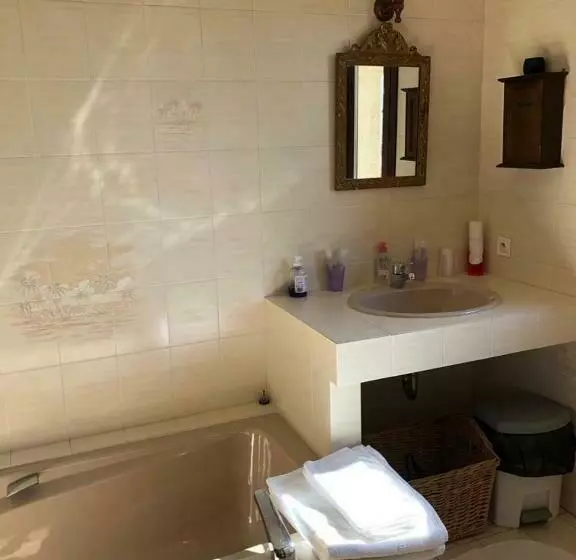 Villa Loucisa Nice 25 Pers Piscine Vue Mer 8 Chambres