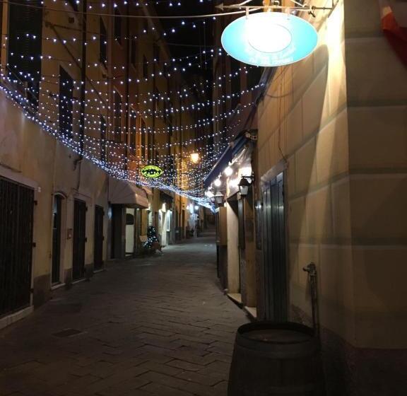 ペンション Affittacamere La Baia Di Lerici