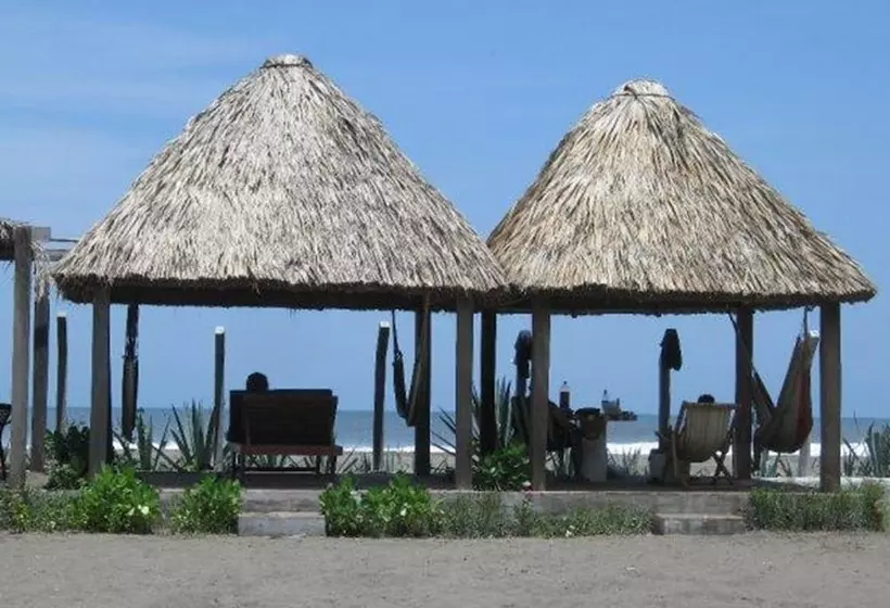 Majatalo Capricho Beach House