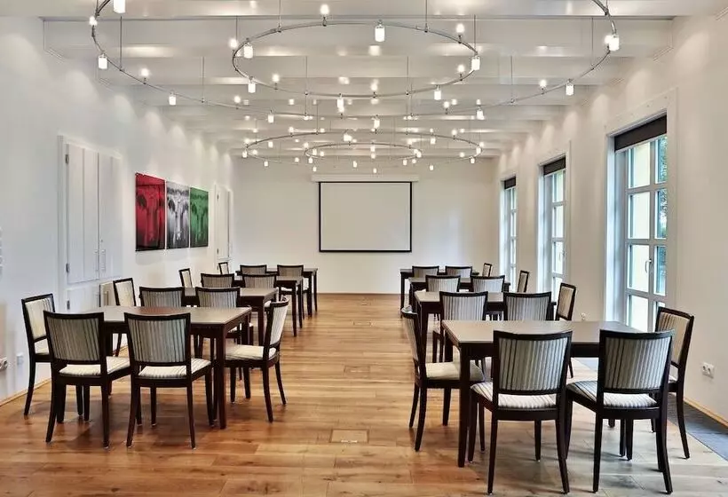 Lomakeskus Hubertus Hof Land