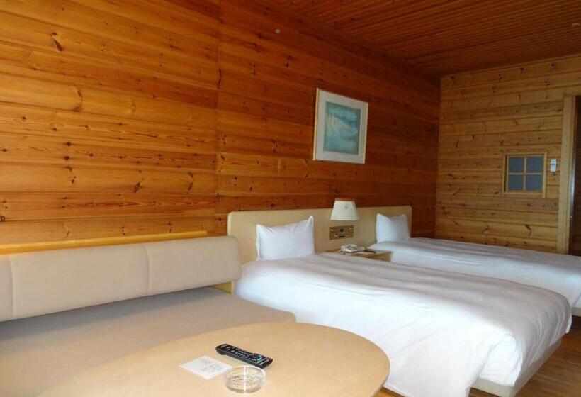 Grand Park Hotel Okubiwako Makino