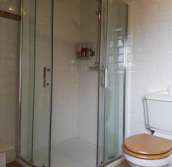 Отель Bungalow 500 Bed And Breakfast