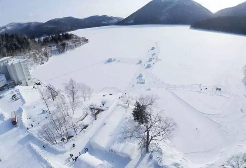 Shikaribetsu Lakeside Onsen Hotel Fusui