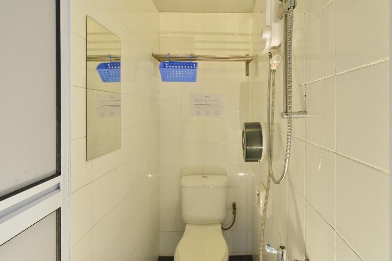 هاستل Gap Year By Reddoorz