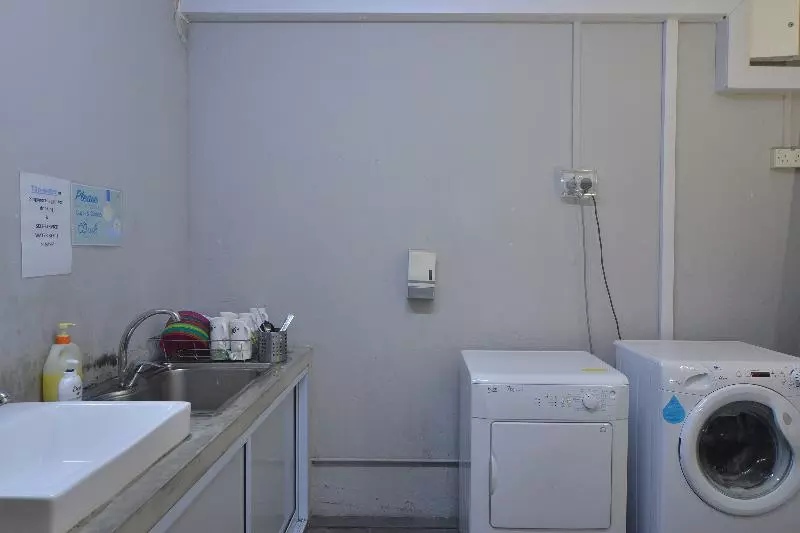 هاستل Gap Year By Reddoorz