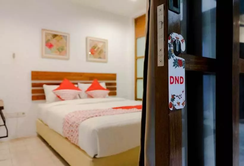 Hotelli Augustina Home By Oyo Rooms