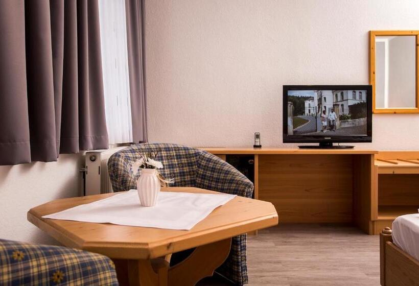 Hotel Der Bayerische Hof