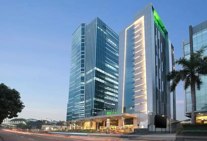 ホテル Ibis Styles Jakarta Tanah Abang