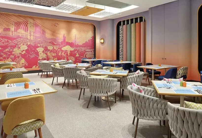 ホテル Ibis Styles Jakarta Tanah Abang