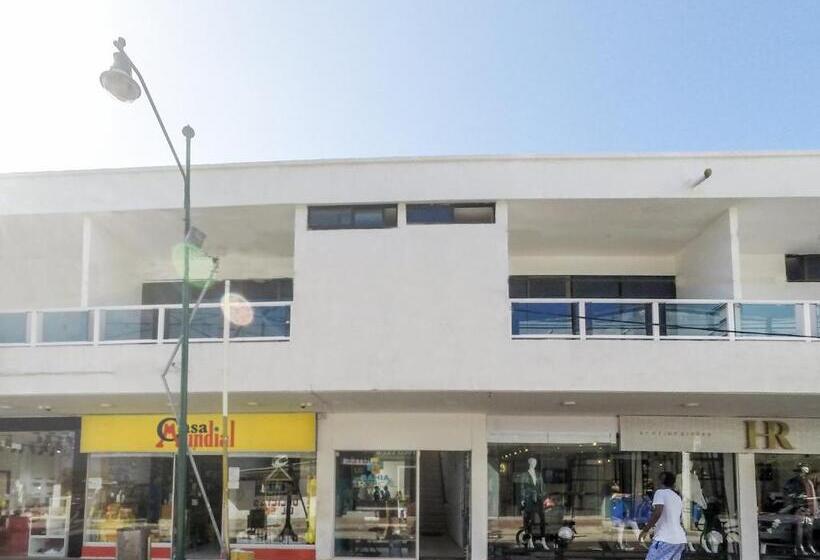 Apartahotel Bahia Tropical Iii