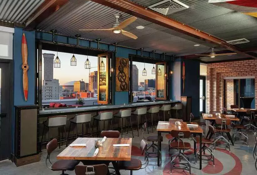 The Higgins Hotel New Orleans, Curio Collection By Hilton