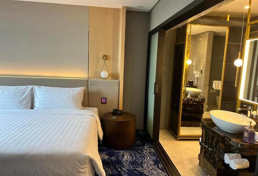 Hotel Best Western Plus Metro Clark