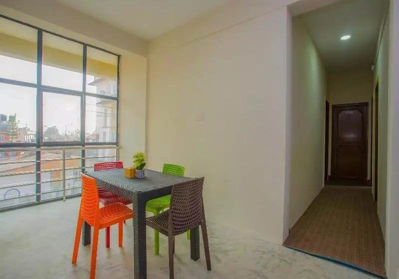 هتل Vipassana Inn By Oyo Rooms