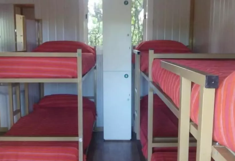 Hotel Las Fallas Camping