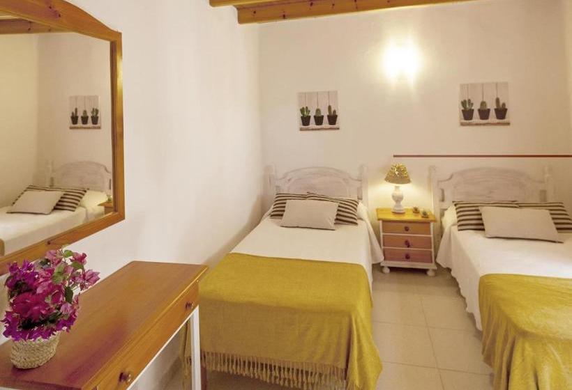 Viviendas Los Olivos  Formentera Break