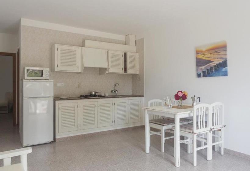 Apartamentos Playamar  Formentera Break