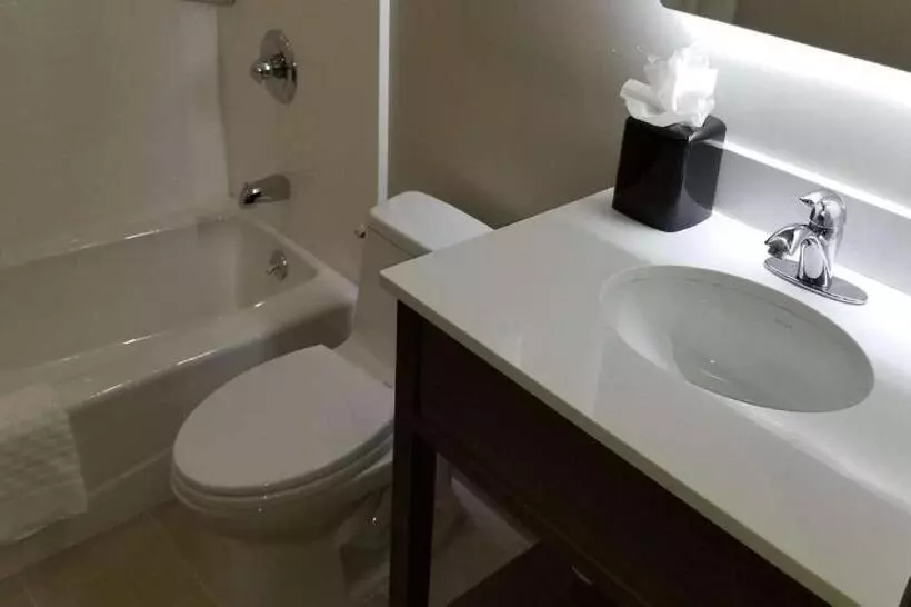 Hotelli Best Western Brooklynconey Island Inn