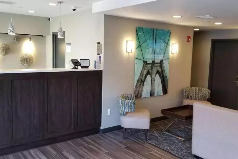 Hotelli Best Western Brooklynconey Island Inn